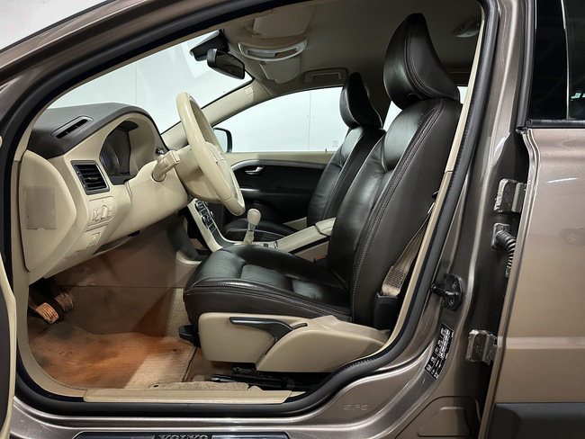 Volvo XC 70, 2007, 2.4 dīzelis, manuāla