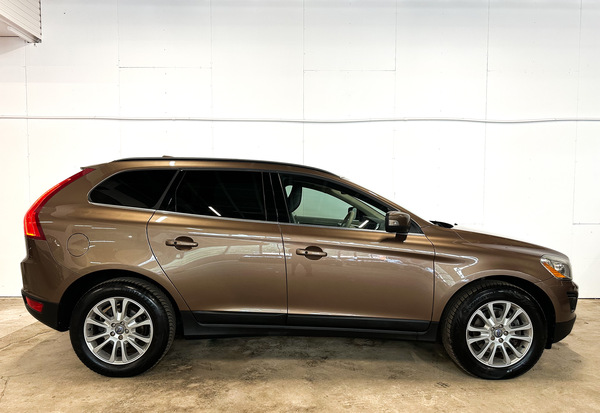 Volvo XC 60, 2010, 2.4 dīzelis, manuāla