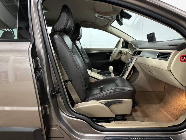 Volvo XC 70, 2007, 2.4 dīzelis, manuāla