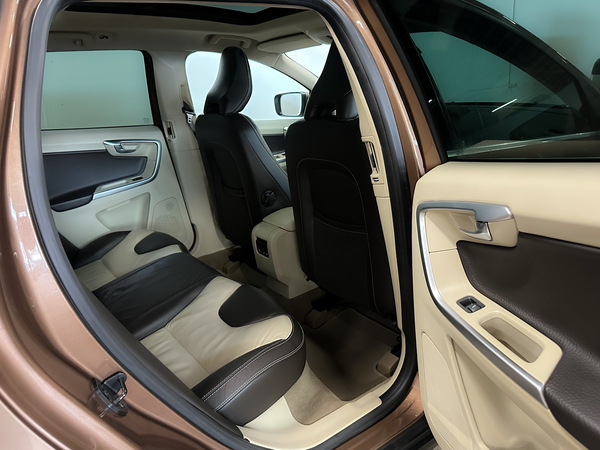 Volvo XC 60, 2010, 2.4 dīzelis, manuāla