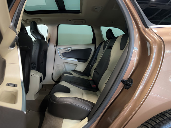 Volvo XC 60, 2010, 2.4 dīzelis, manuāla