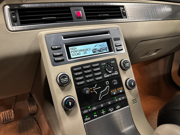 Volvo XC 70, 2007, 2.4 dīzelis, manuāla