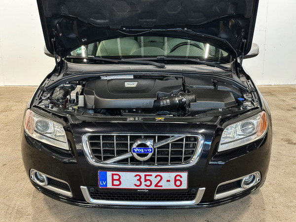 Volvo V70, 2012, 2.0 dīzelis, automāts