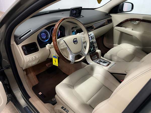 Volvo S80, 2010, 2.4 dīzelis, automāts