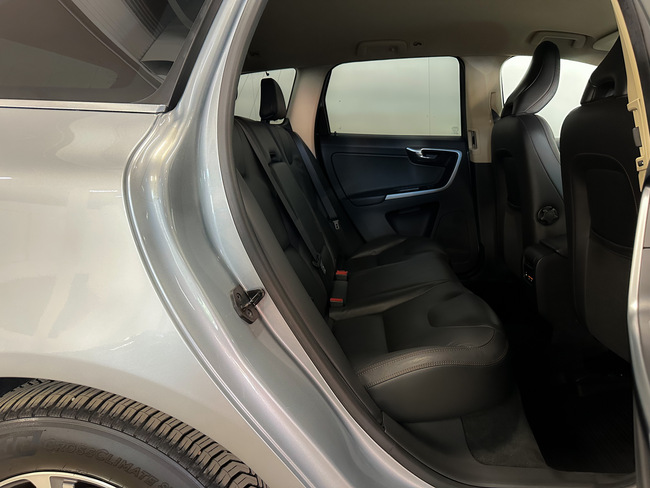 Volvo XC 60, 2010, 2.4 dīzelis, manuāla