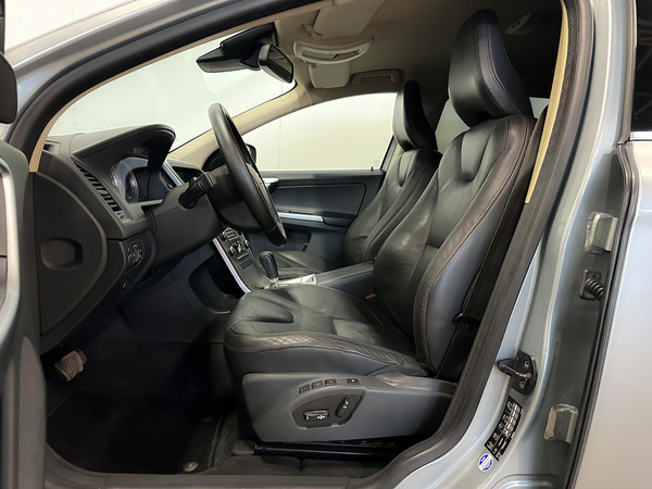 Volvo XC 60, 2008, 2.4 dīzelis, automāts