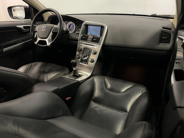 Volvo XC 60, 2012, 2.0 dīzelis, manuāla