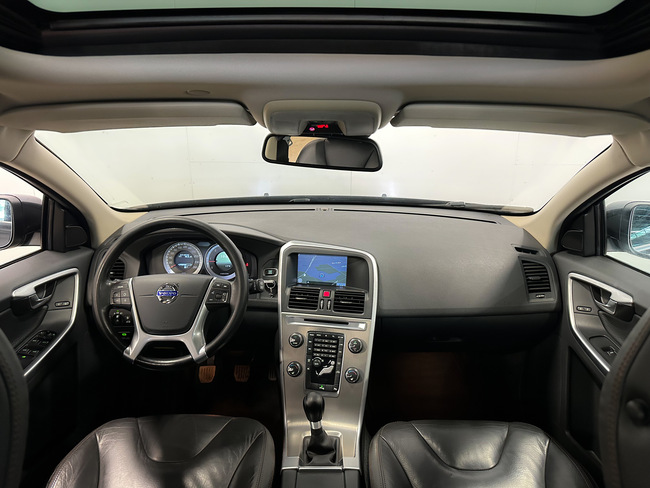 Volvo XC 60, 2012, 2.0 dīzelis, manuāla