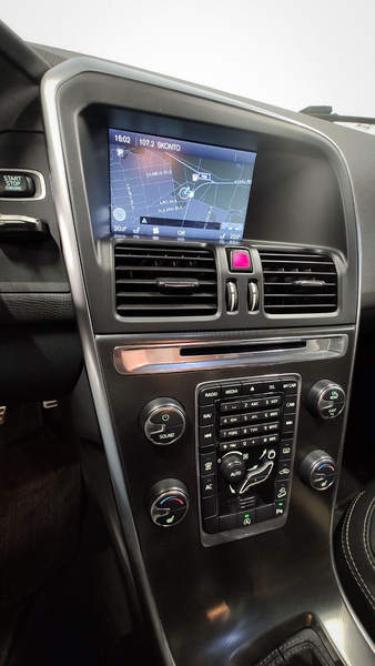 Volvo XC 60, 2012, 2.4 dīzelis, manuāla