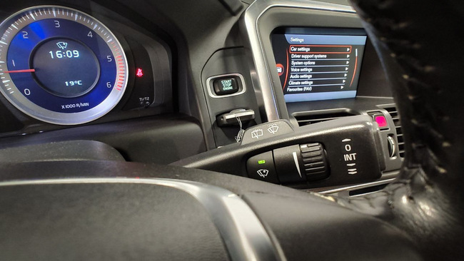 Volvo XC 60, 2012, 2.4 dīzelis, manuāla