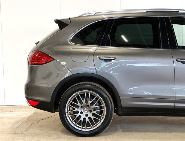 Porsche Cayenne, 2011, 3.0 dīzelis, automāts