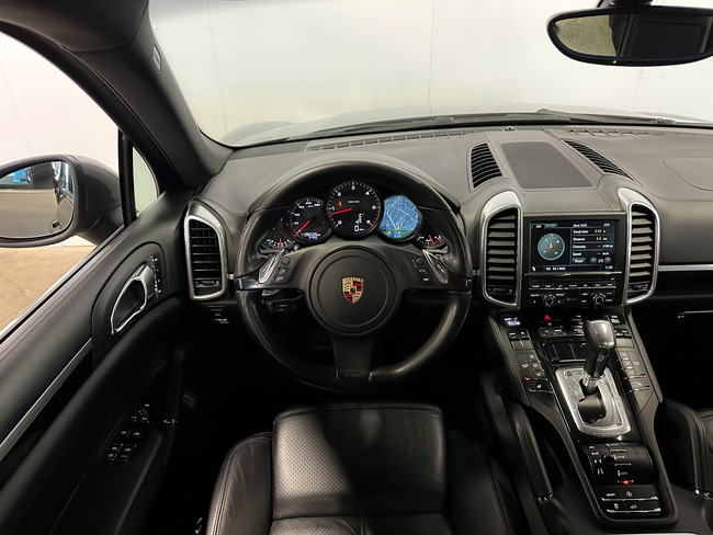 Porsche Cayenne, 2011, 3.0 dīzelis, automāts