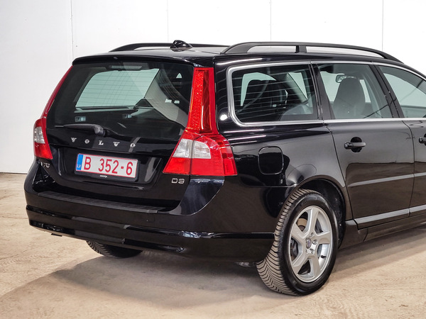 Volvo V70, 2012, 2.0 dīzelis, automāts