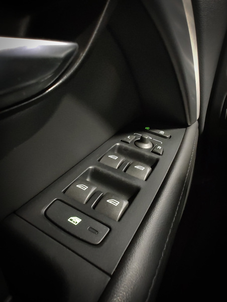 Volvo V70, 2012, 2.0 dīzelis, automāts