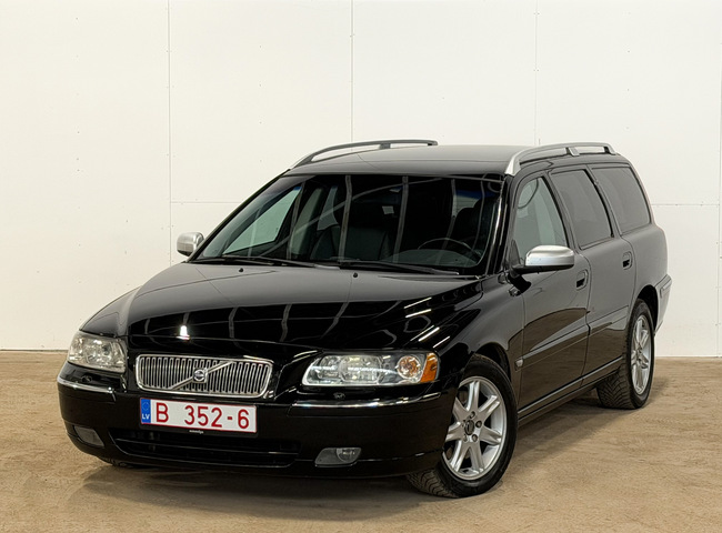 Volvo V70, 2005, 2.4 dīzelis, automāts