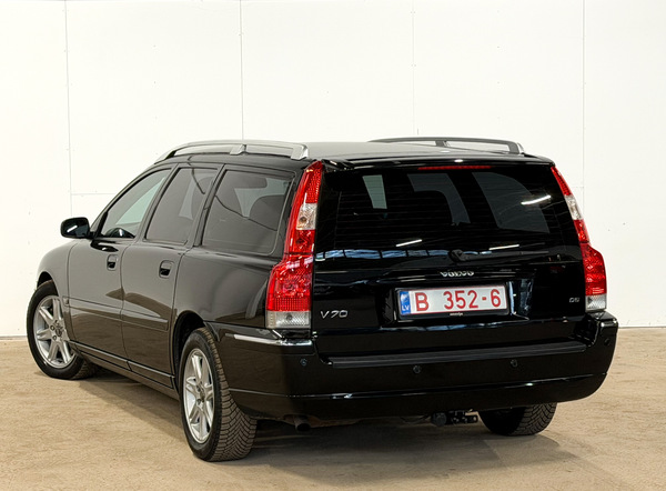 Volvo V70, 2005, 2.4 dīzelis, automāts