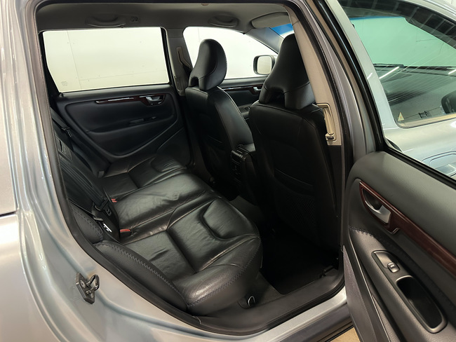 Volvo XC 70, 2007, 2.4 dīzelis, automāts