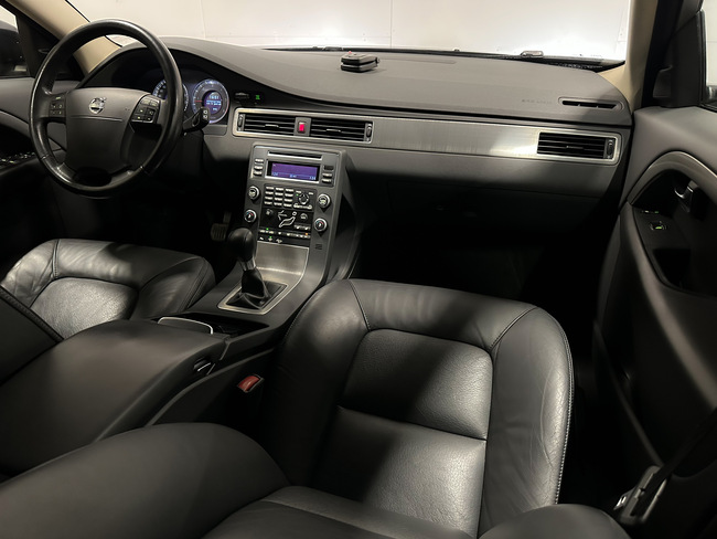 Volvo XC 70, 2008, 2.4 dīzelis, manuāla