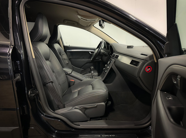 Volvo XC 70, 2008, 2.4 dīzelis, manuāla