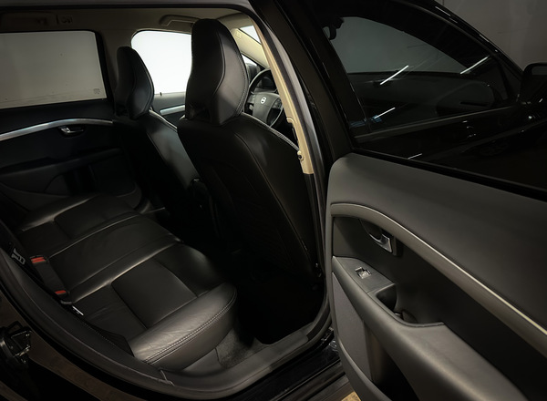 Volvo XC 70, 2008, 2.4 dīzelis, manuāla